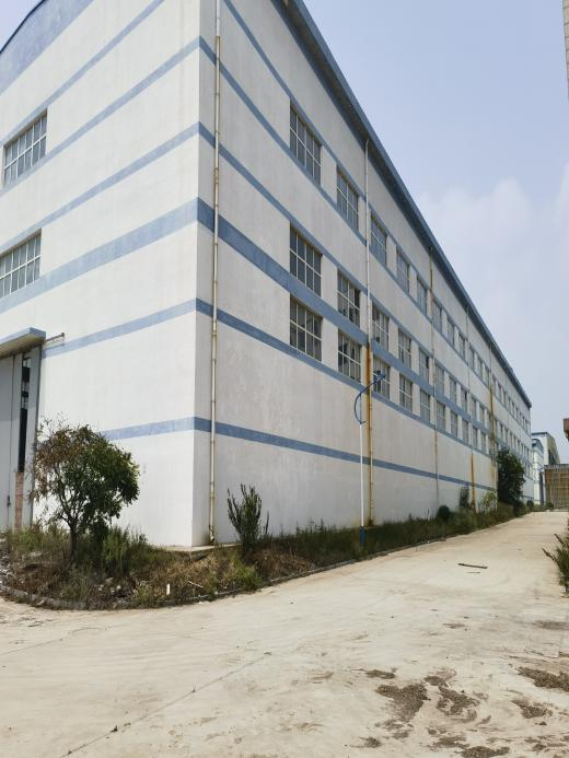 大連長興島廠房