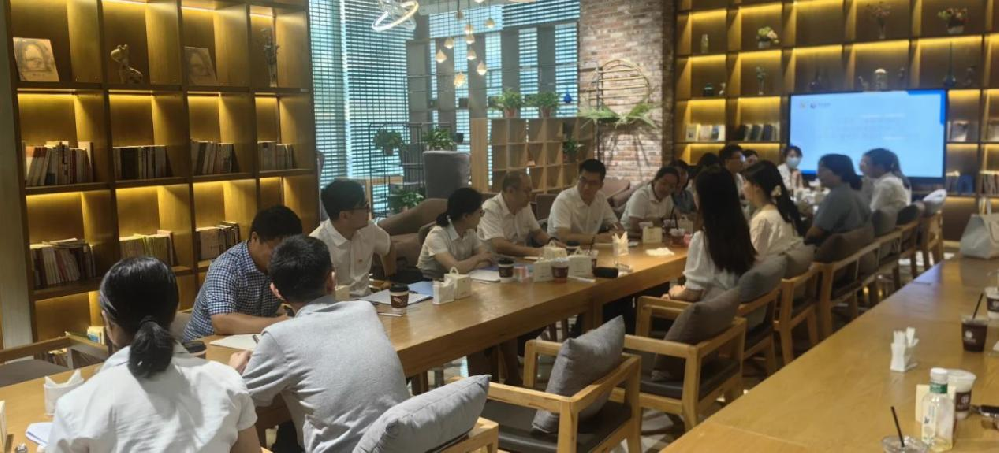 省委金融辦青工委聯(lián)合省金控集團(tuán)青工委開展青年干部“學(xué)思想 強作風(fēng) 建新功”讀書活動